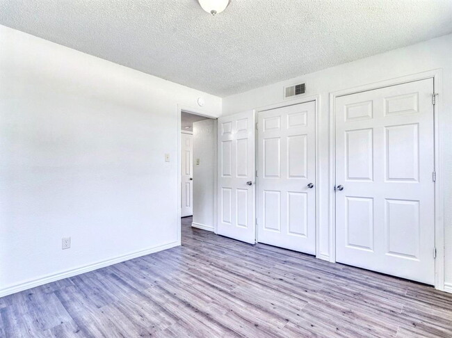 Building Photo - "Charming 2-Bedroom Retreat in San Marcos – Perfect Blend of Comfort & Convenience!"