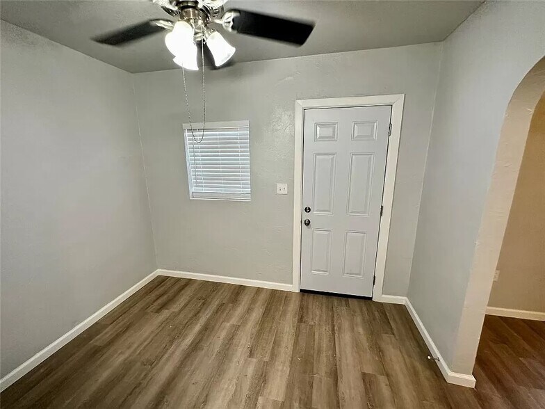 dining room - 2912 NW 20th St