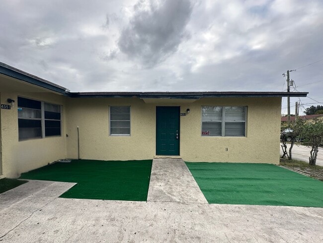 Building Photo - 4553 Gulfstream Rd