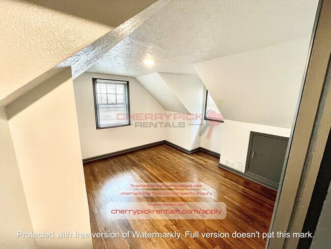 Building Photo - 4242 Pinkney St