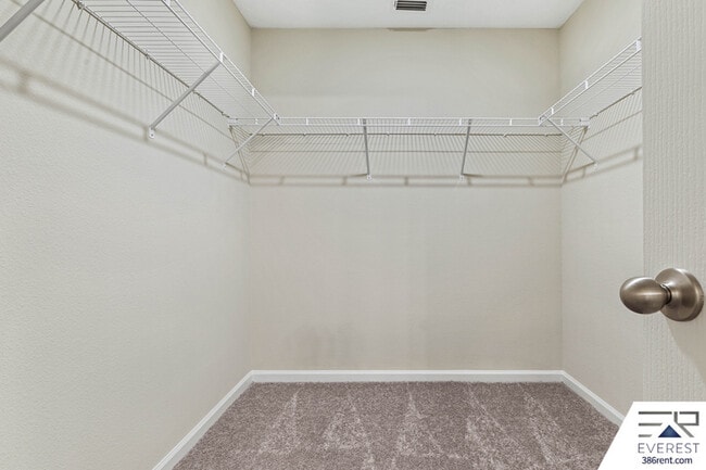 Building Photo - 5 Birchfield Pl