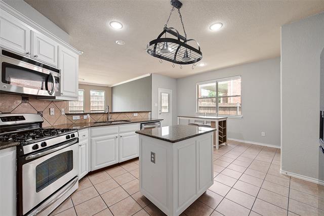Building Photo - 10005 Butte Meadows Dr
