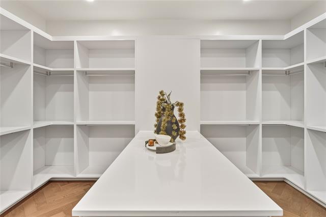 Building Photo - 1530 Meeting St