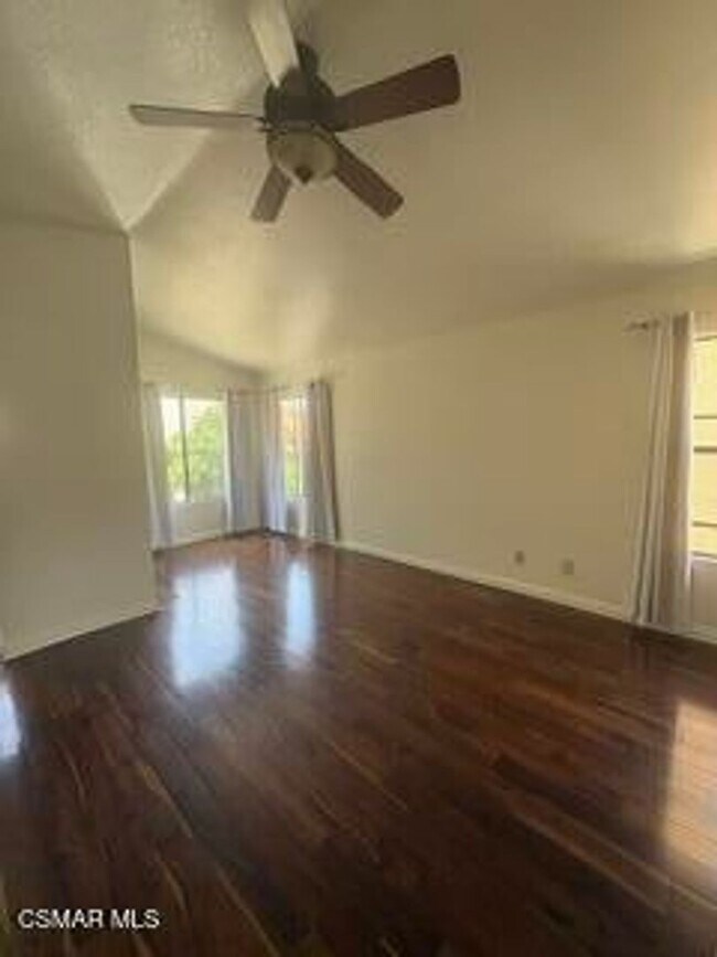 Building Photo - 3855 Lost Springs Dr