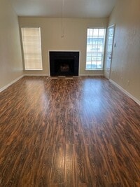 Building Photo - 12500 Sandpiper Dr