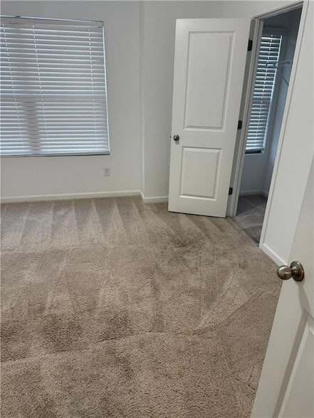 Building Photo - 5620 Flint Ln