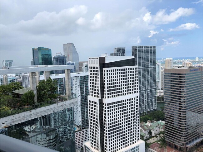 Building Photo - 801 S Miami Ave