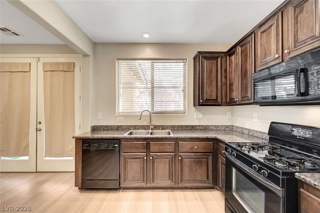 Building Photo - 5385 Bristol Bend Ct