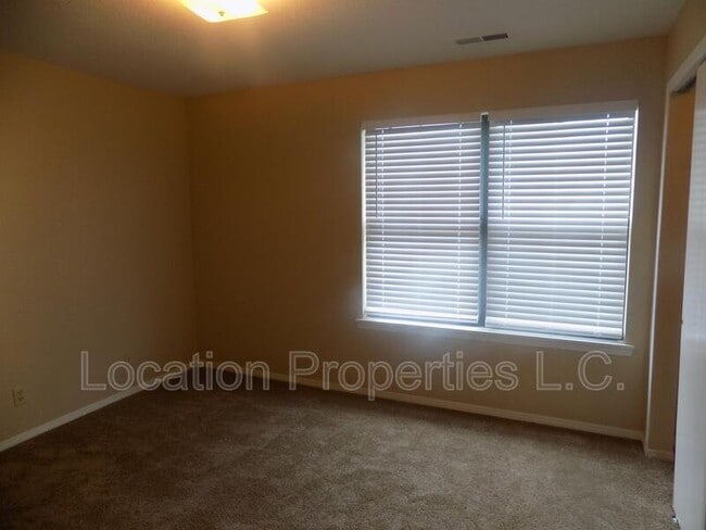 Building Photo - 950 Monterey Way