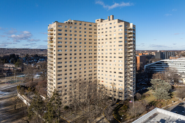 Primary - Harrison Park Towers