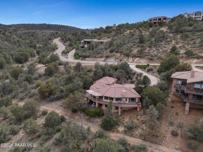 Building Photo - 3160 Rainbow Ridge Dr