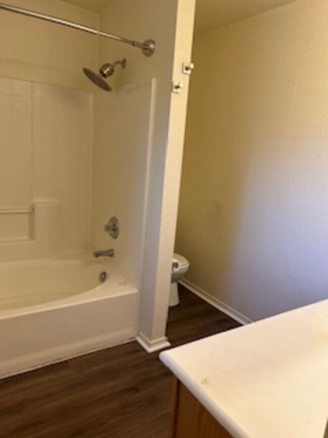Building Photo - 2305 Upland Bend Dr