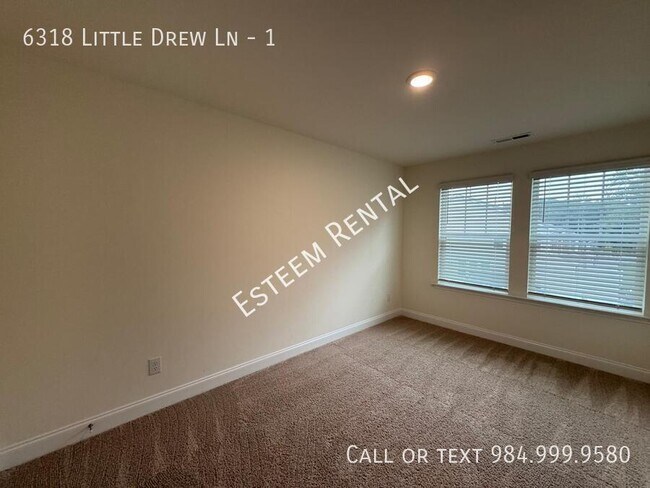 Building Photo - 6318 Little Drew Ln