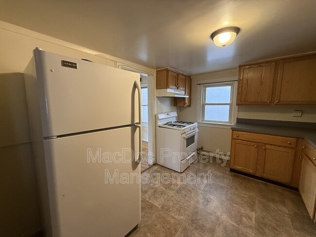 Building Photo - 107 Lafayette Blvd