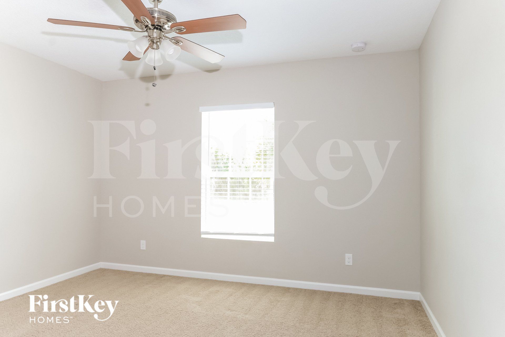 Building Photo - 3765 SW Darby Ln