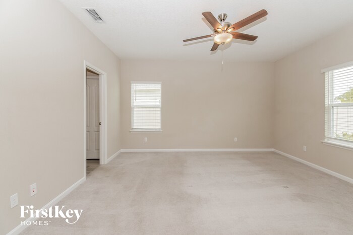 Building Photo - 9777 Cilantro Dr