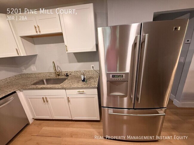 Building Photo - 5201 Pine Mill Ct