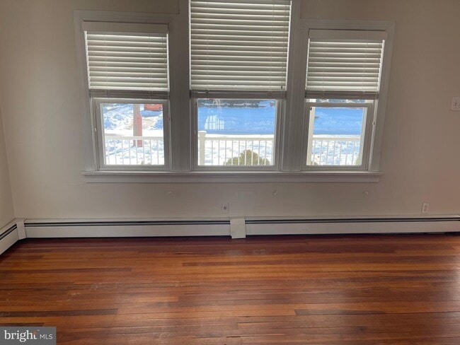 Building Photo - 322 McKinley Ave