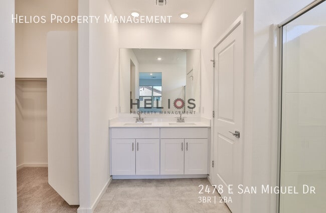 Building Photo - 2478 E San Miguel Dr