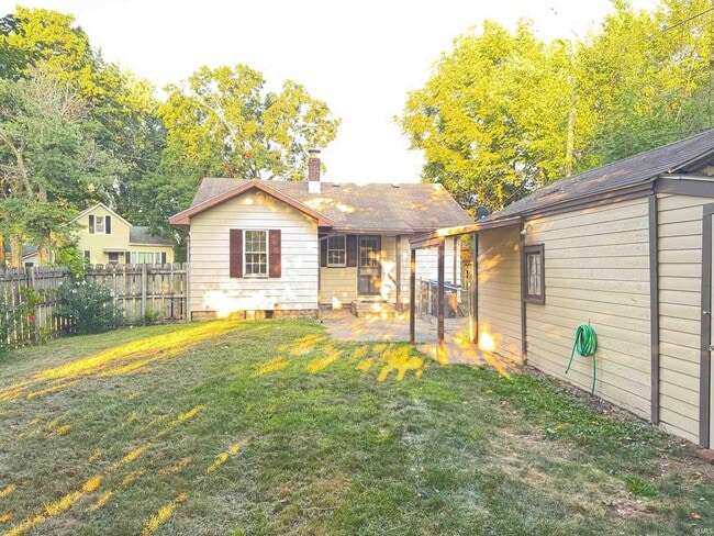 Building Photo - 539 Goshen Ave