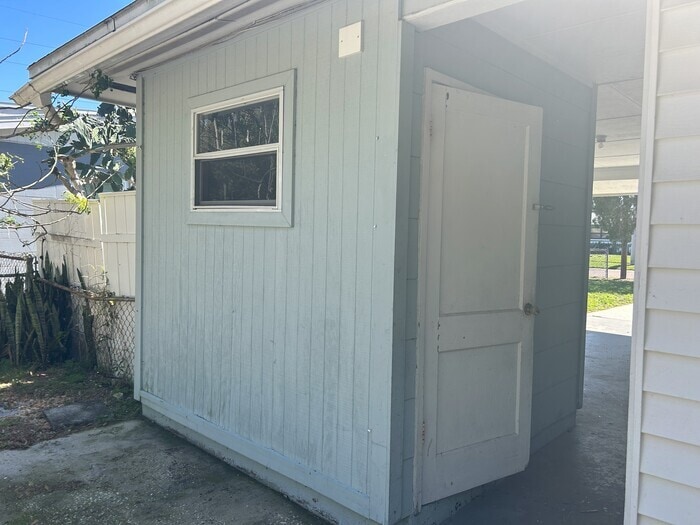 Building Photo - 3605 W Leila Ave