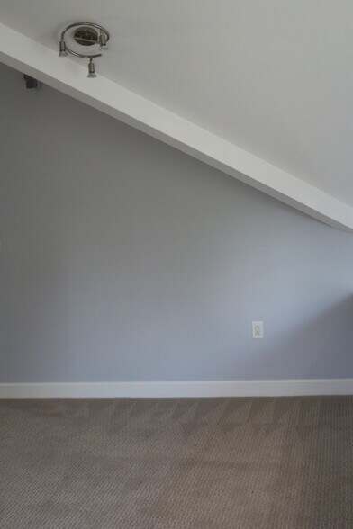Great Room - 14300 Coolville Ridge Rd
