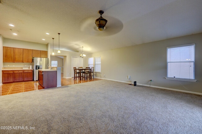 Building Photo - 3382 Chapel Ct