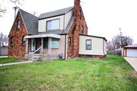 Building Photo - 1872 Champaign Rd