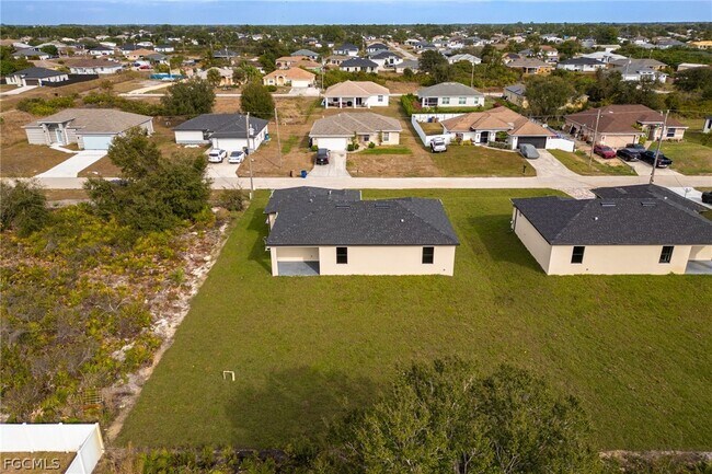 Building Photo - 2713 25th St SW