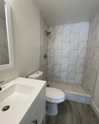 Building Photo - 639 W Grove Cir