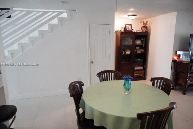 Building Photo - 1389 W 71st St