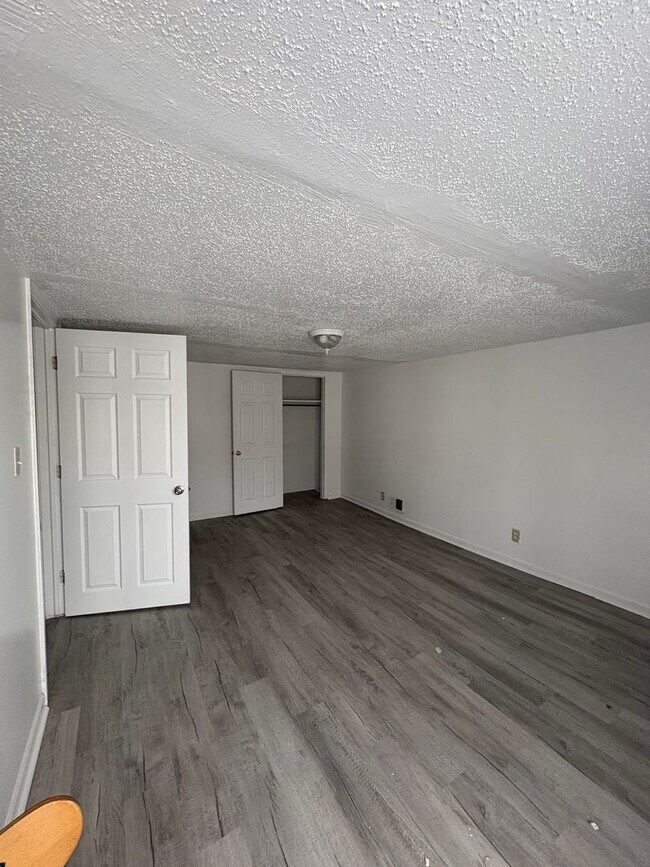 Building Photo - 108 N Hamilton St