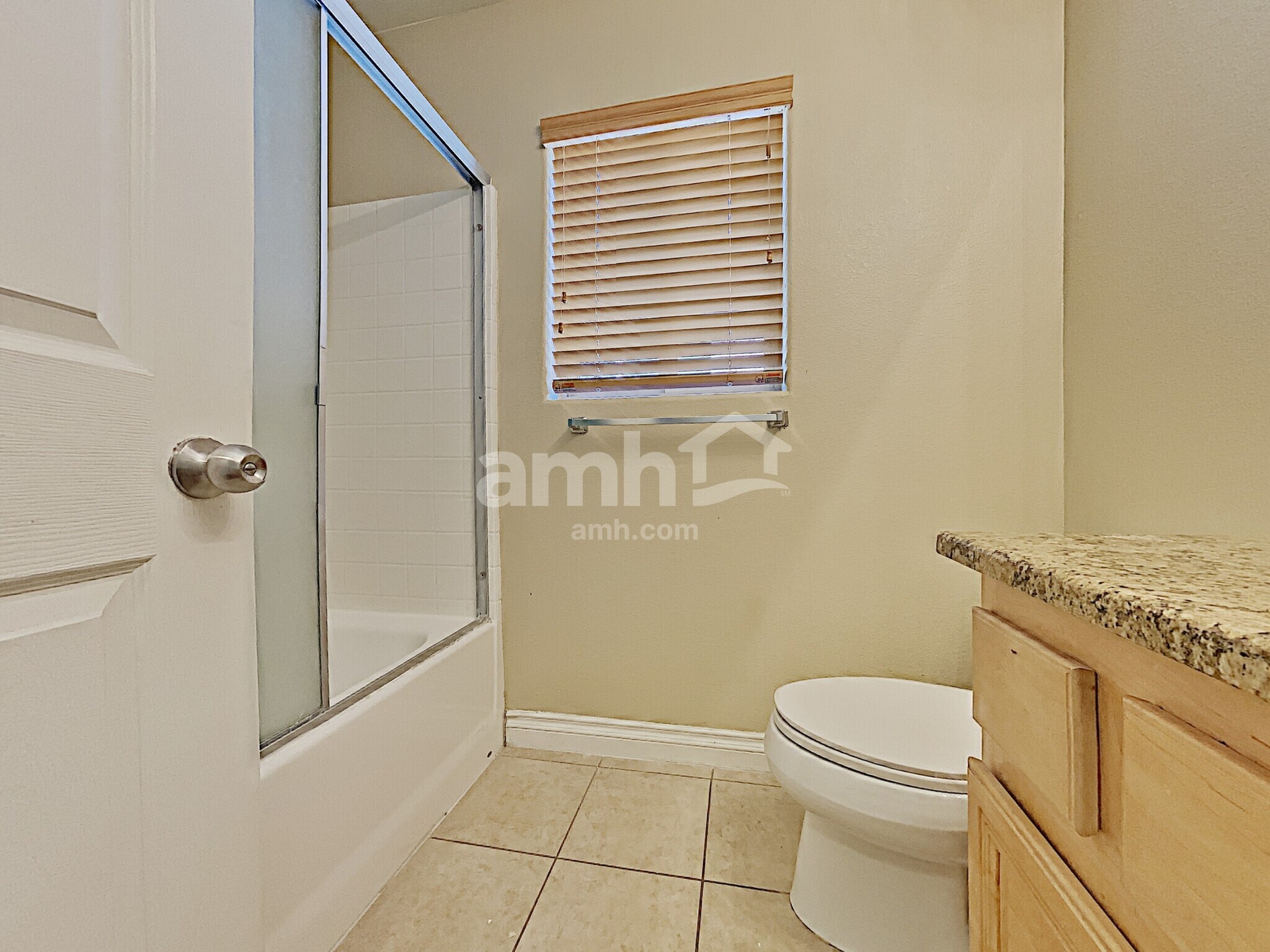 Building Photo - 1095 Willjay Ln