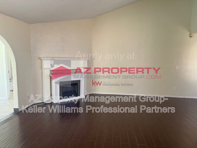 Building Photo - 5431 W Cochise Dr