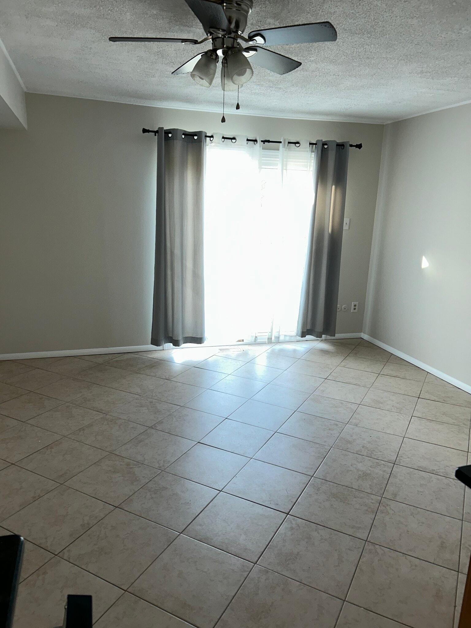 Building Photo - 232 Fir Tree Ct