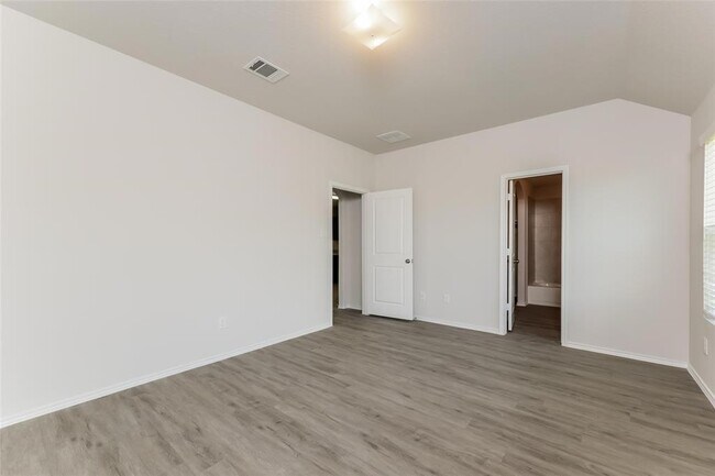 Building Photo - 3716 Alexus Dr