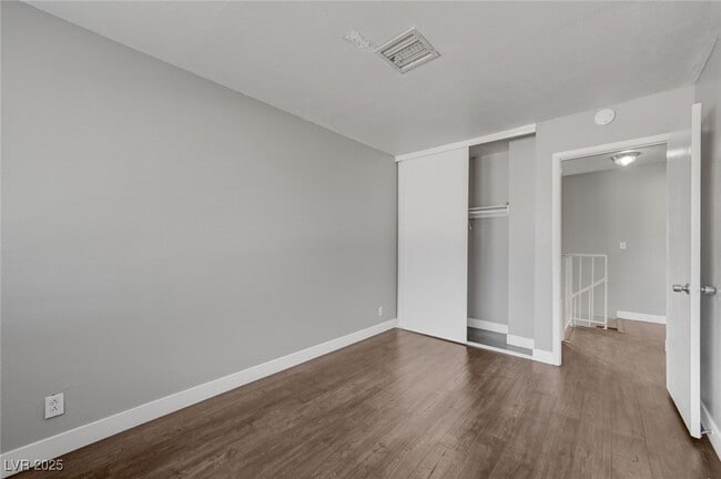 Building Photo - 4339 Spencer St