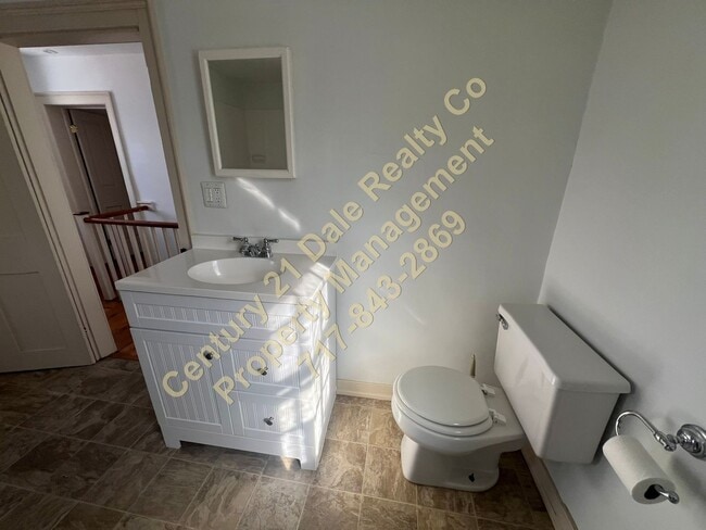 Building Photo - 3 Bedroom Home in Southern School District