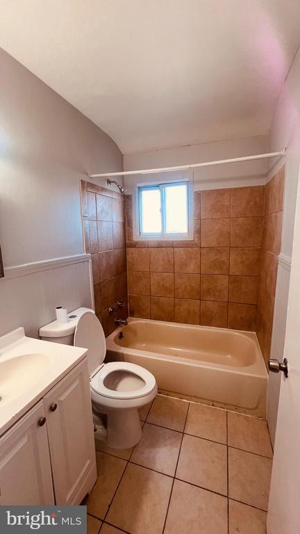 Building Photo - 4413 Fenor Rd