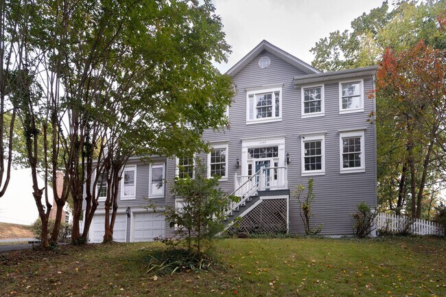 Building Photo - Fabulous Home in Aquia Harbor