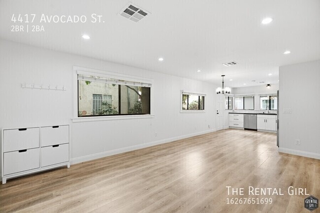 Building Photo - 4417 Avocado St