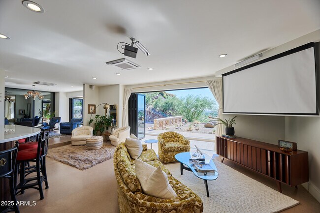 Building Photo - 4016 E Flynn Ln