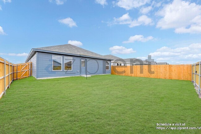 Building Photo - 6813 Haines Dr