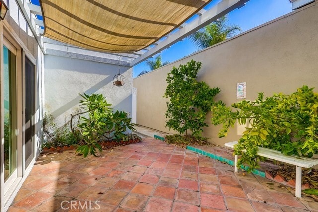 Building Photo - 7030 Seawind Dr