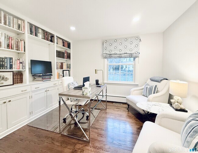 Building Photo - 139 Highland Ave