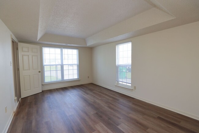 Building Photo - Spacious Partially Furnished Home in Henrico