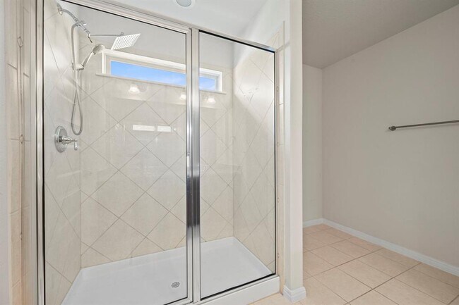Building Photo - 5406 Traviston Dr