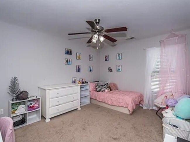 Building Photo - 450 Laurel Mist Ln