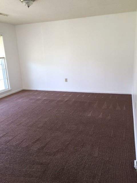 Building Photo - 3 br, 1.5 bath House - 468 Madeline Drive