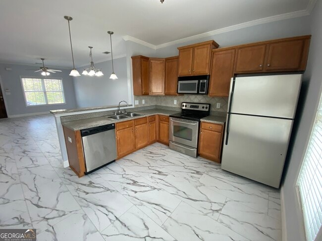 Building Photo - 417 Whitehall Rd